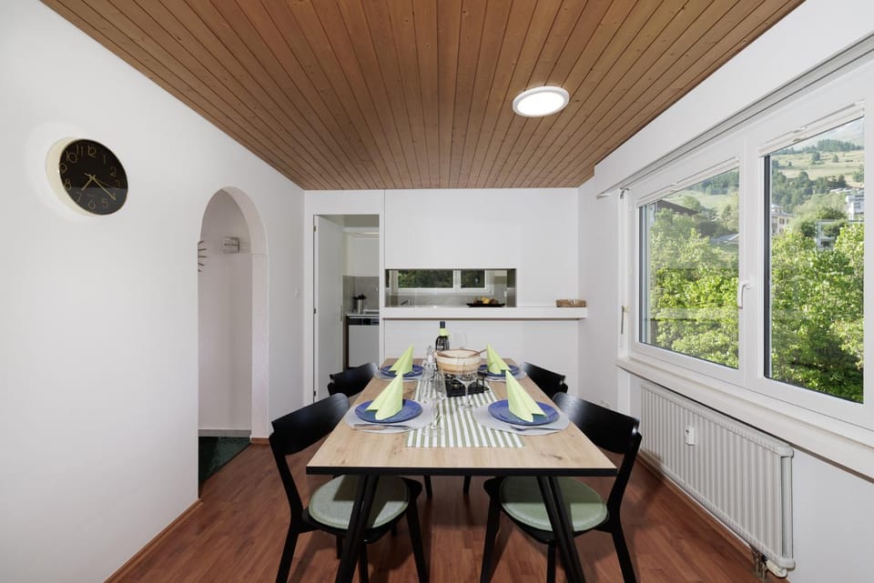 Chasin'Ot Apartment in Canton of Grisons
