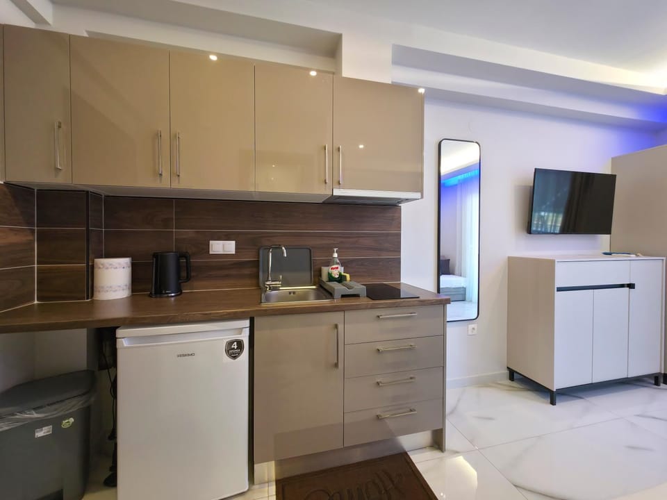 Kitchen or kitchenette, stove