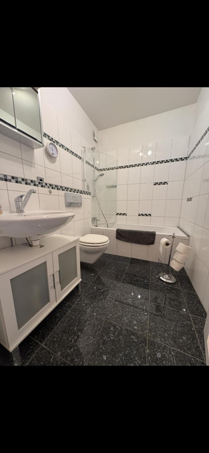 Bathroom, Bath