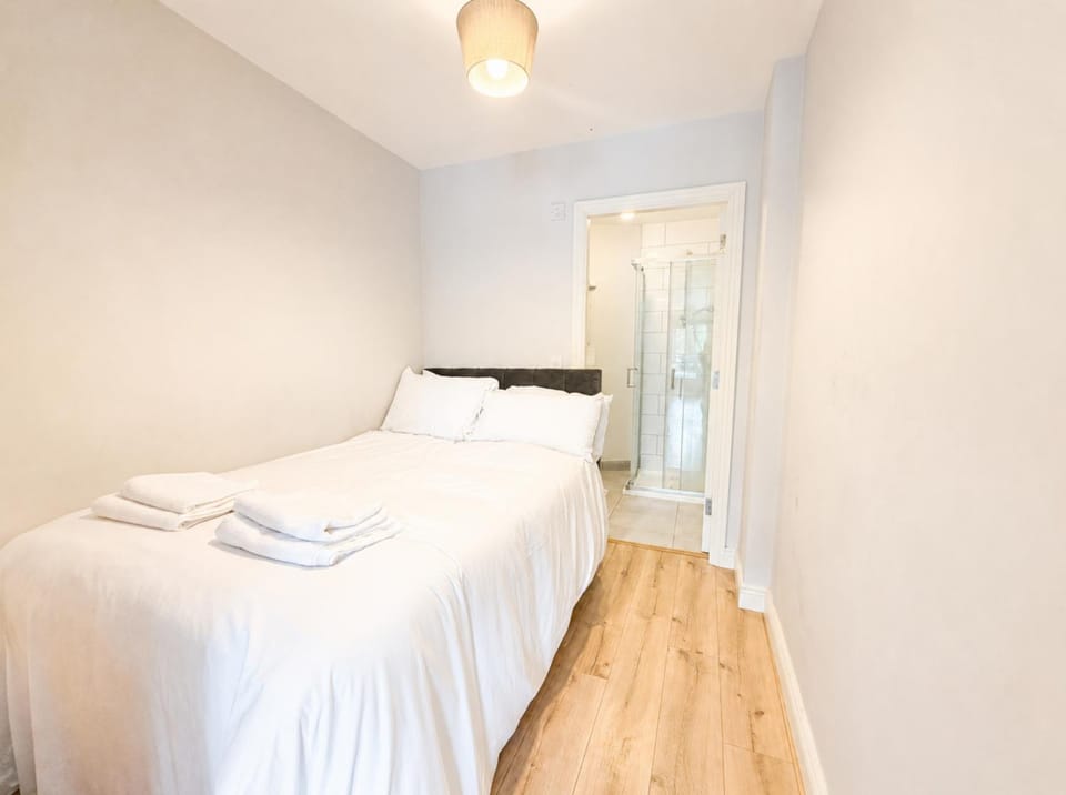 Cozy Studio in Leixlip with Easy Transport Apartment in County Dublin