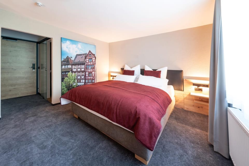 Bed, Photo of the whole room