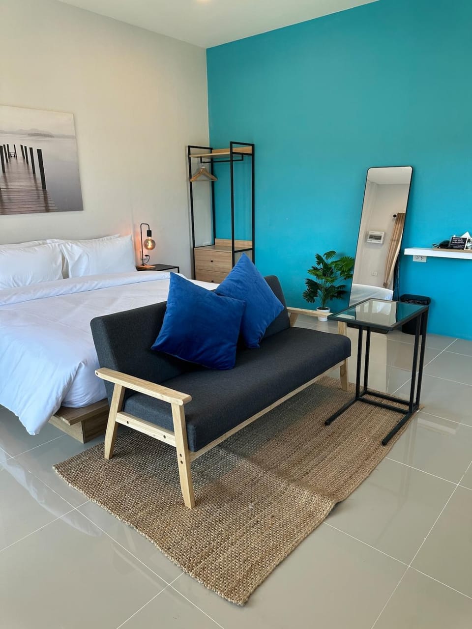 Photo of the whole room, Bedroom
