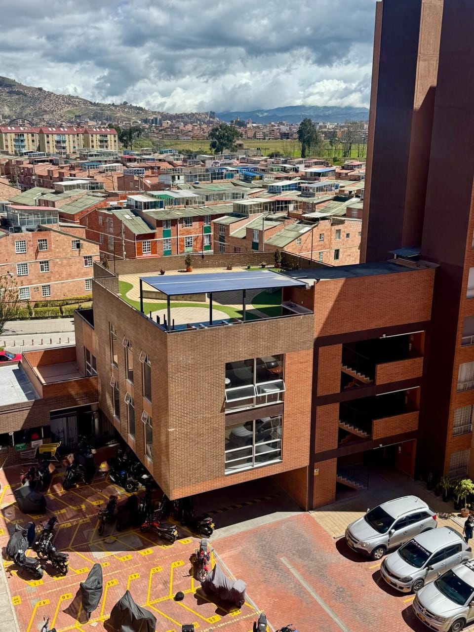 Mountain view, Street view, Location