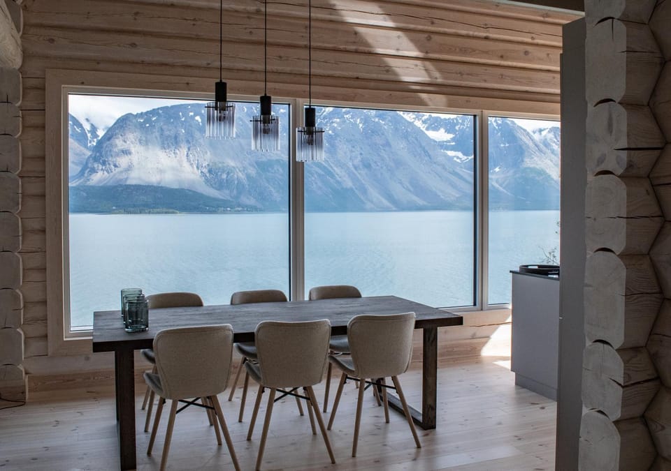 Natural landscape, Dining area