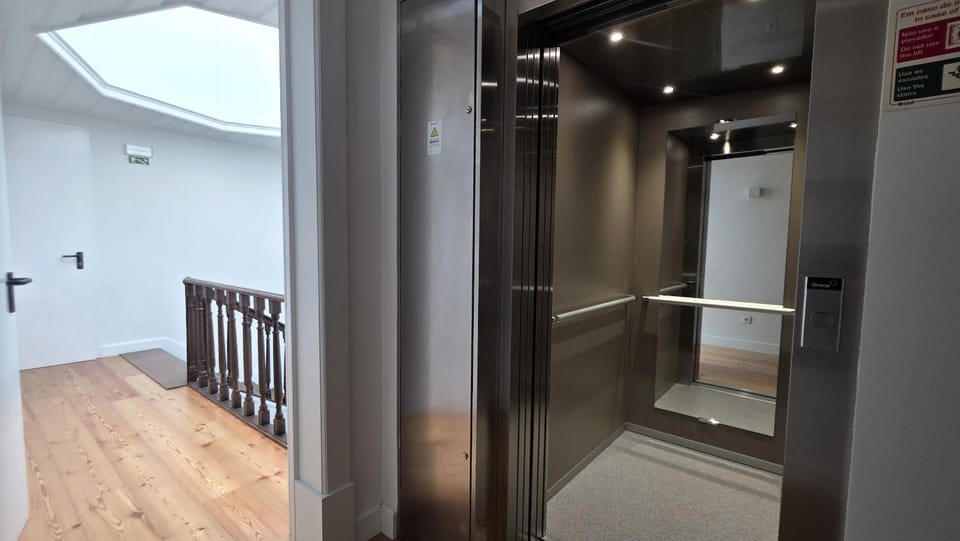 elevator