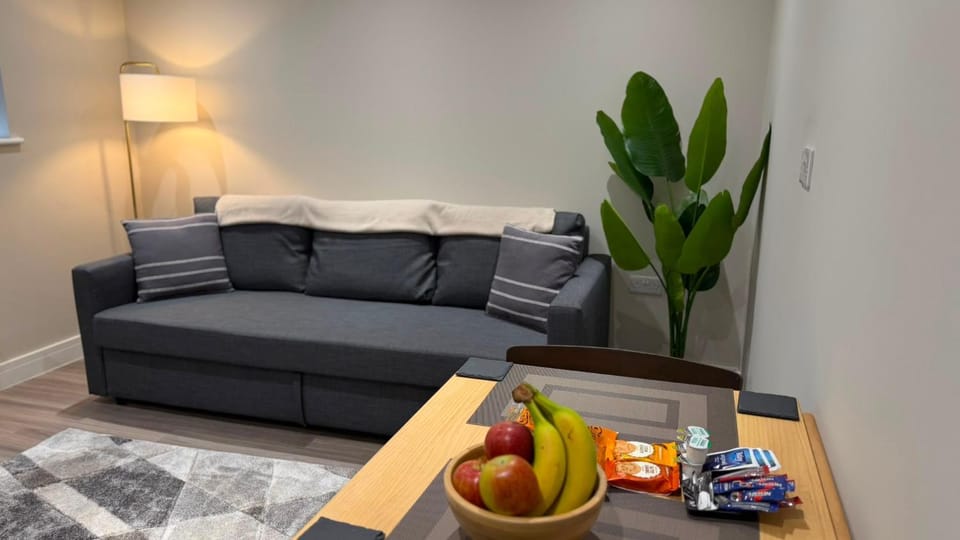 Brand New Modern Luxury Apartments In Quiet Location Apartment in Burton upon Trent
