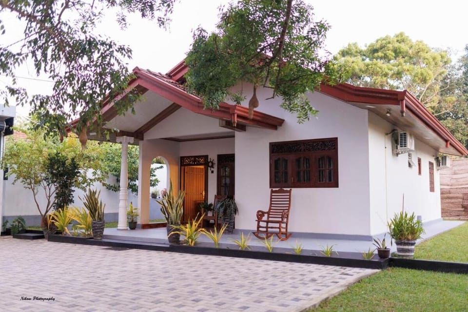 kaluketiya Boutique Villa in Dickwella Stay Near the Beach Villa in Southern Province