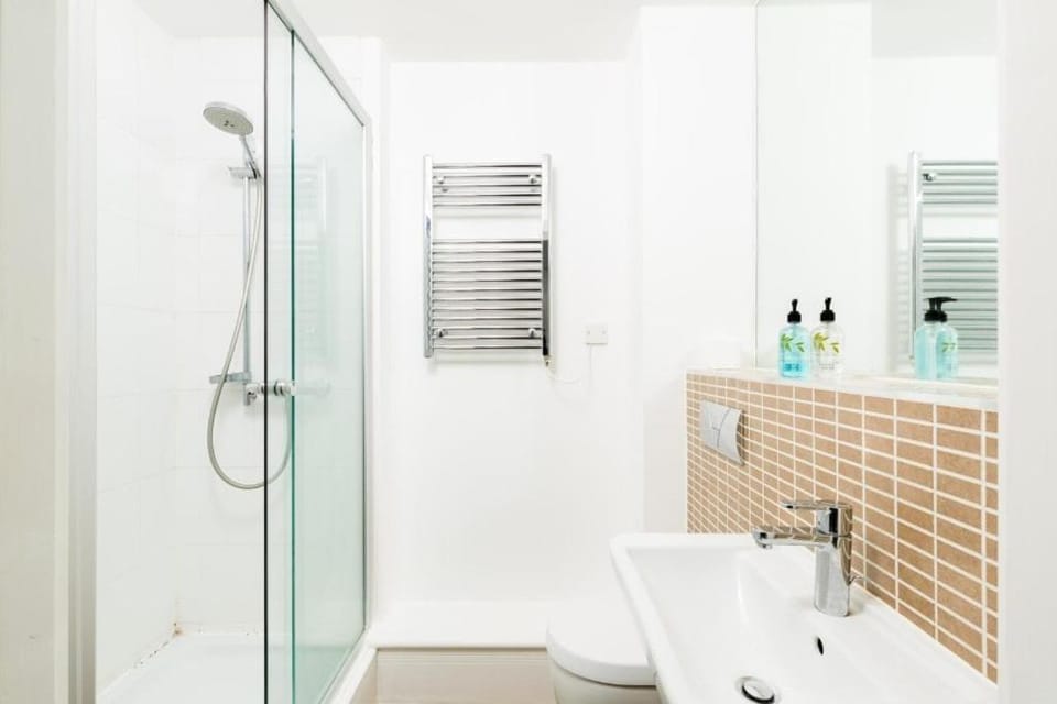Lovely 2 Bedroom City Centre Apartment, Long stay Apartment in Birmingham