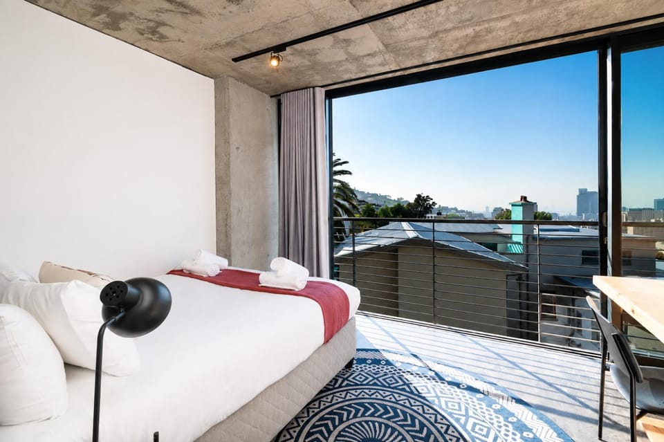 Bed, Day, View (from property/room), Balcony/Terrace, Bedroom