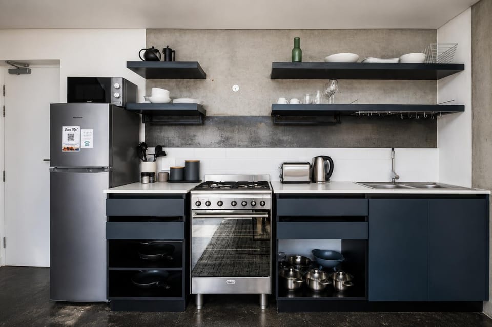 Kitchen or kitchenette