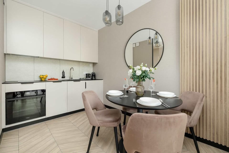 Kitchen or kitchenette, dishwasher