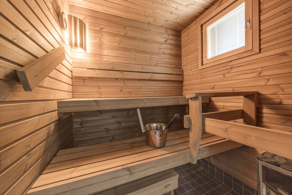 Sauna, Bathroom