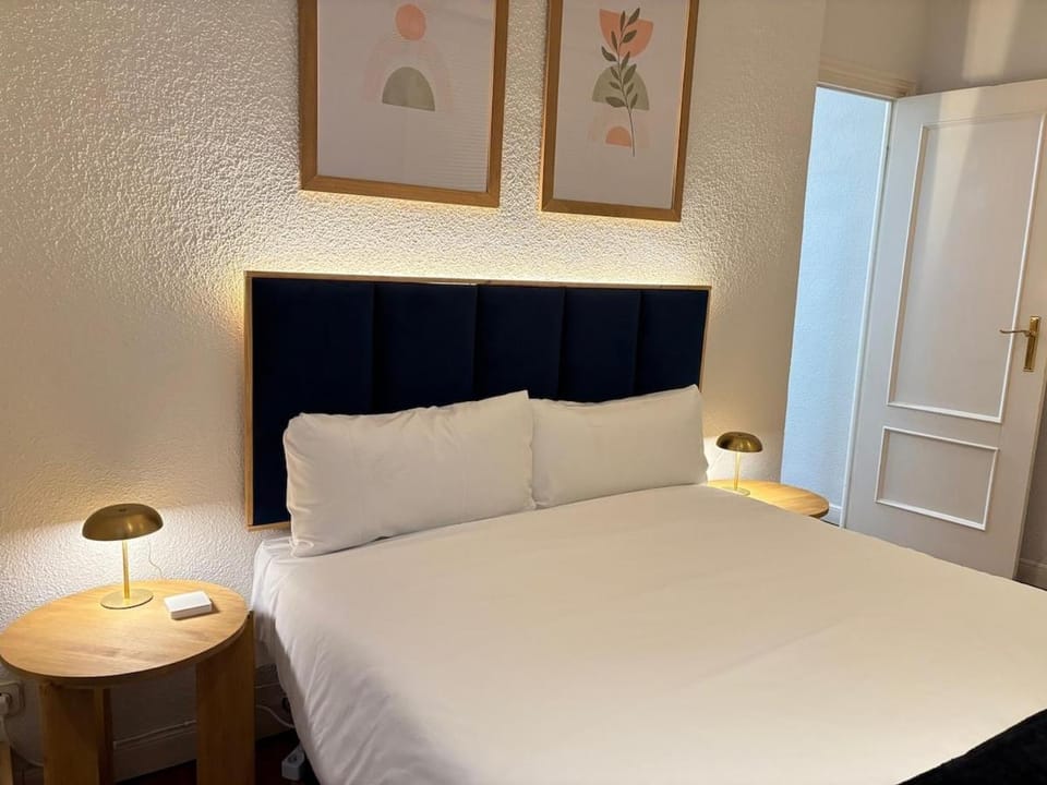 Apartments Malasaña - 227MD Apartment in Centro