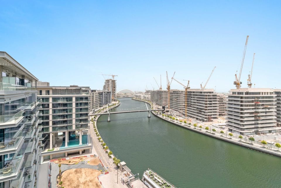 Property building, Lake view