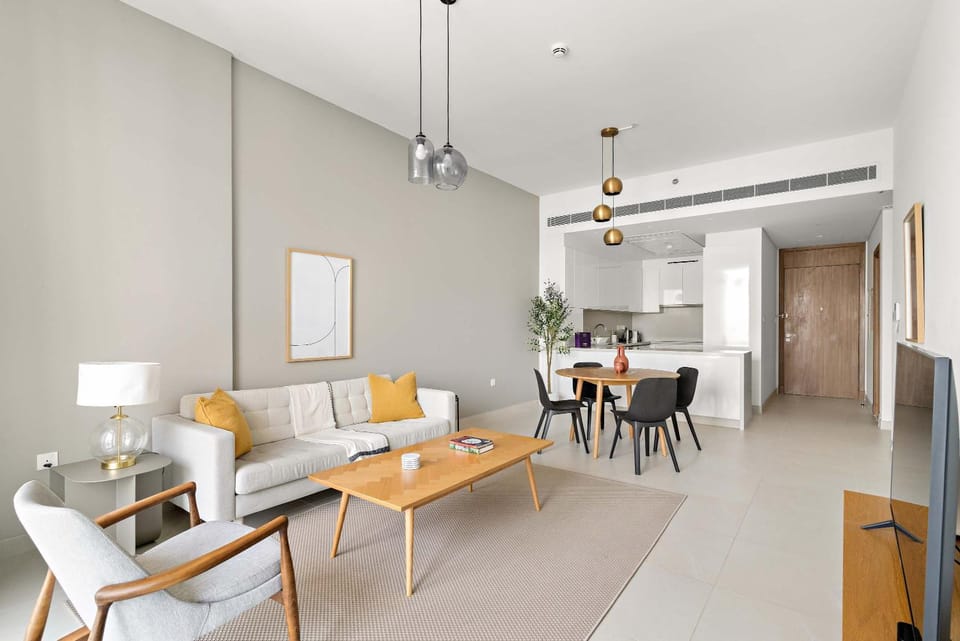 Living room, Seating area, Dining area