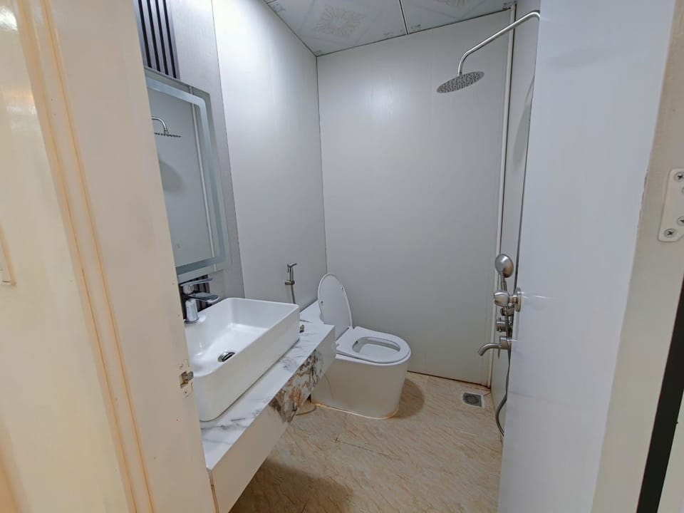 Toilet, Bathroom