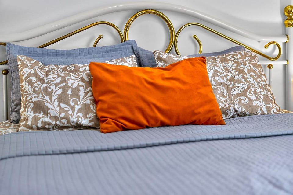 Bed, Bedroom
