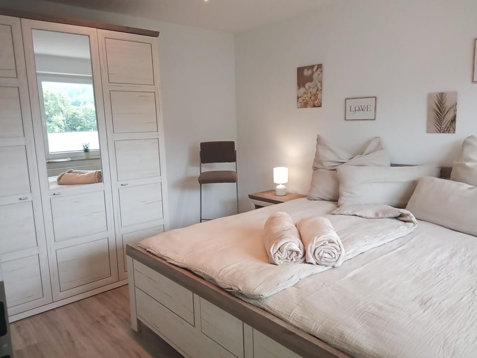 Living room, Bedroom