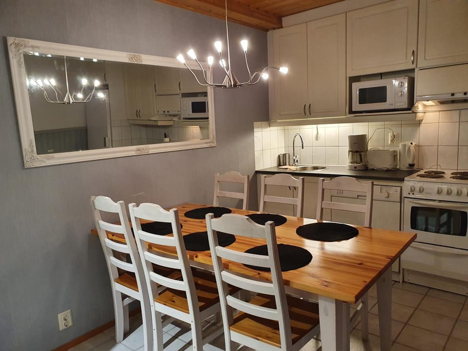 Alppitalo 4 As 2 Chalet in Finland