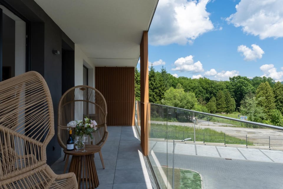 Laguna Beskidów Resort - Apartament Wood & Lake Apartment in Poland