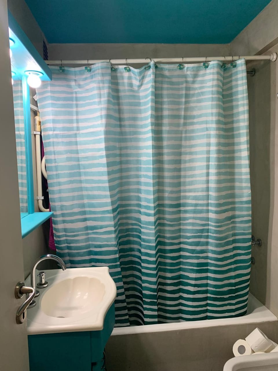 Shower, Bathroom