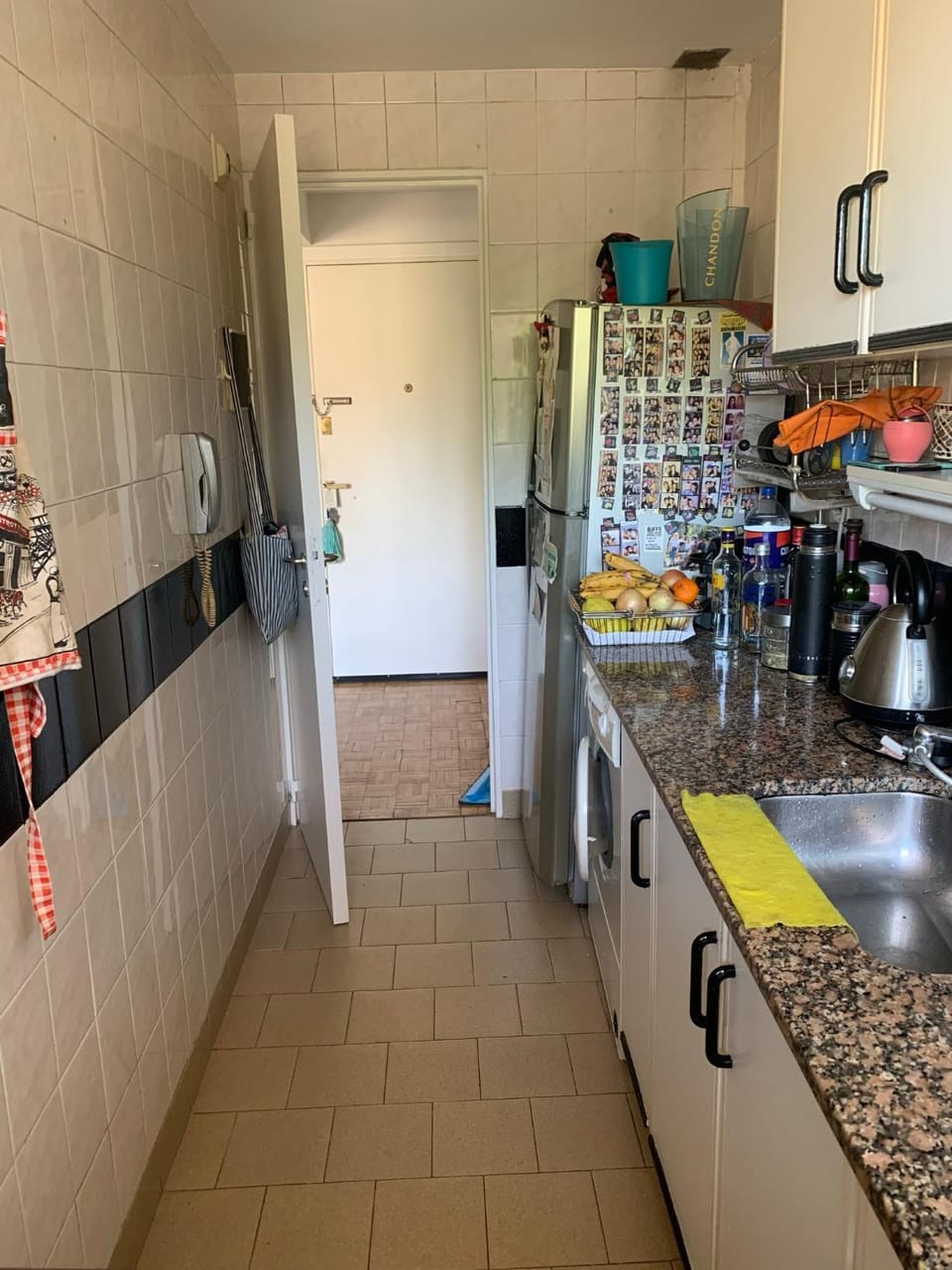 Coffee/tea facilities, Kitchen or kitchenette