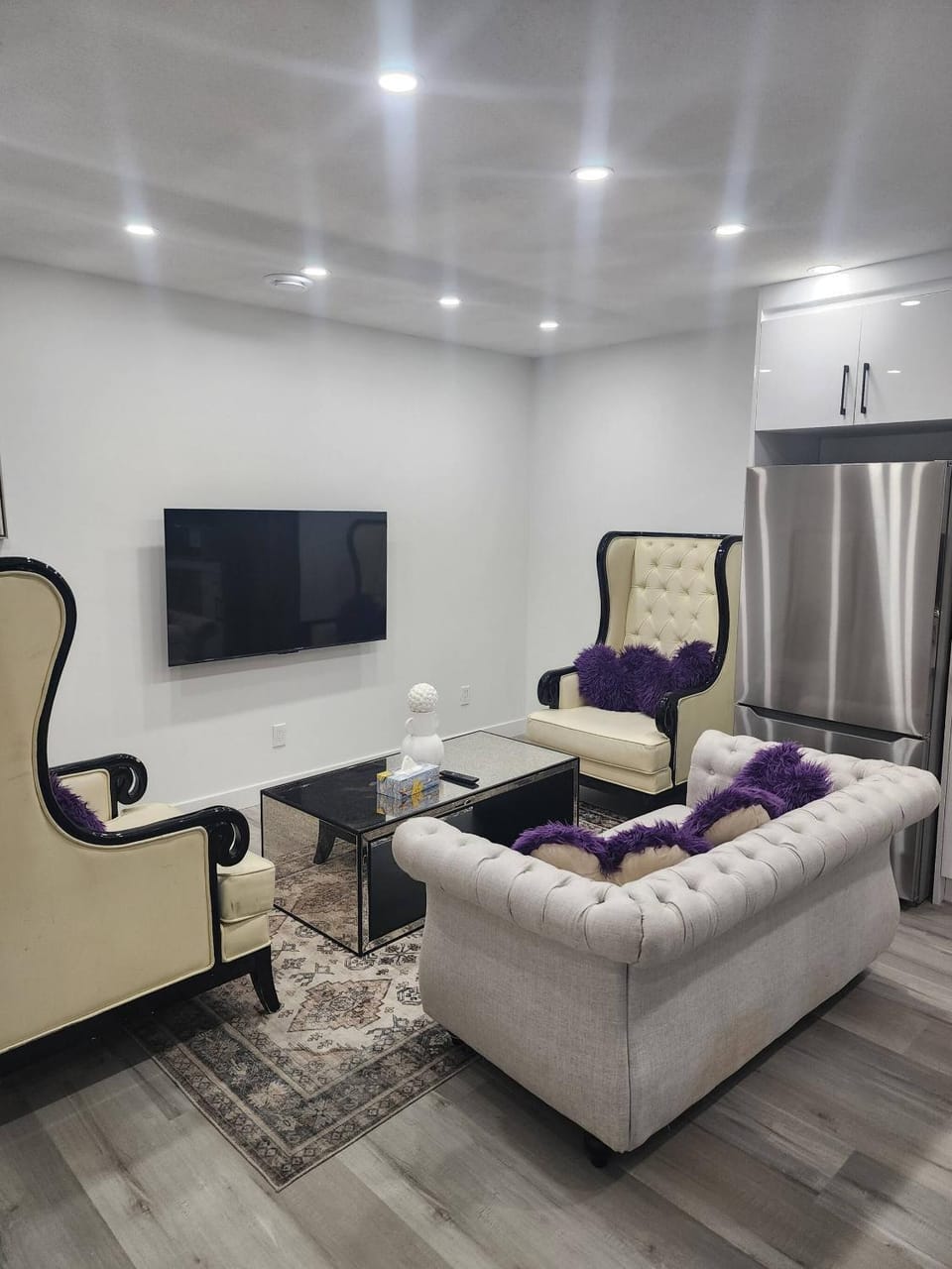A Cozy place to chill and relax Apartment in Airdrie