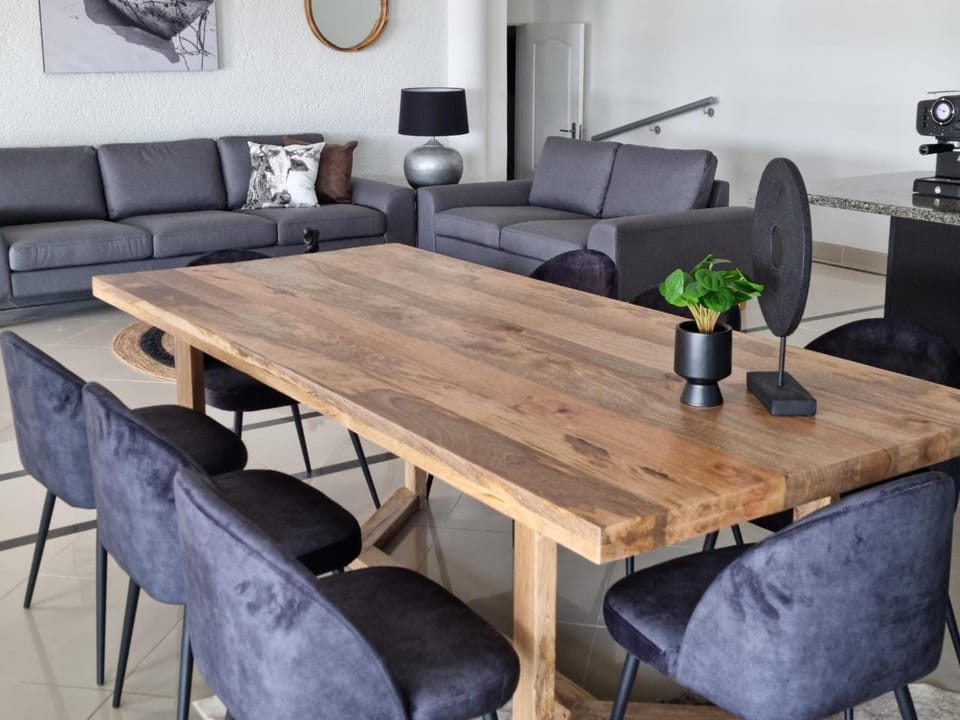 Living room, Seating area, Dining area, Internal: Not applicable to any particular room