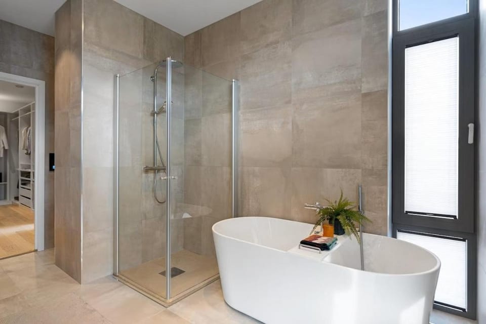 Exclusive apartment near Bergen Airport- free parking Apartment in Bergen