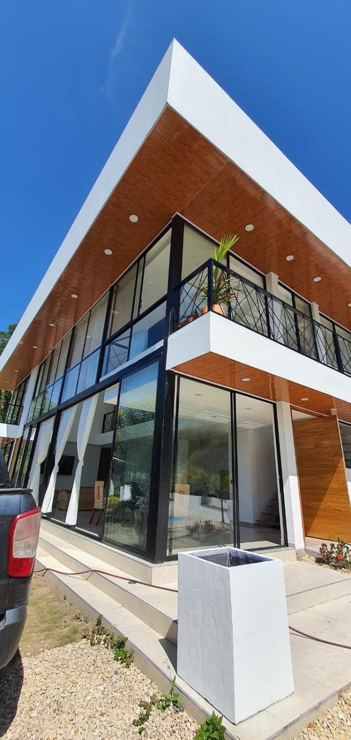 Terra Loma Nimaima House in Cundinamarca, Colombia