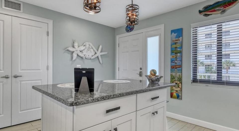 Renovated Oceanfront Condo with Private Balconies Apartment in Seacrest Beach