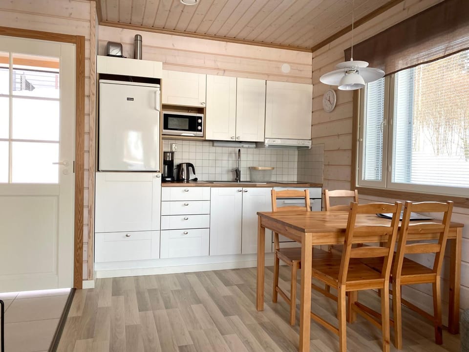 Kiljusenkallio 22 B 3 Villa Vilperi House in Finland