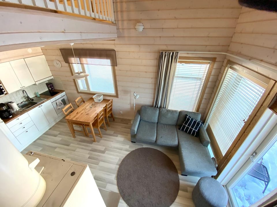 Kiljusenkallio 22 B 3 Villa Vilperi House in Finland