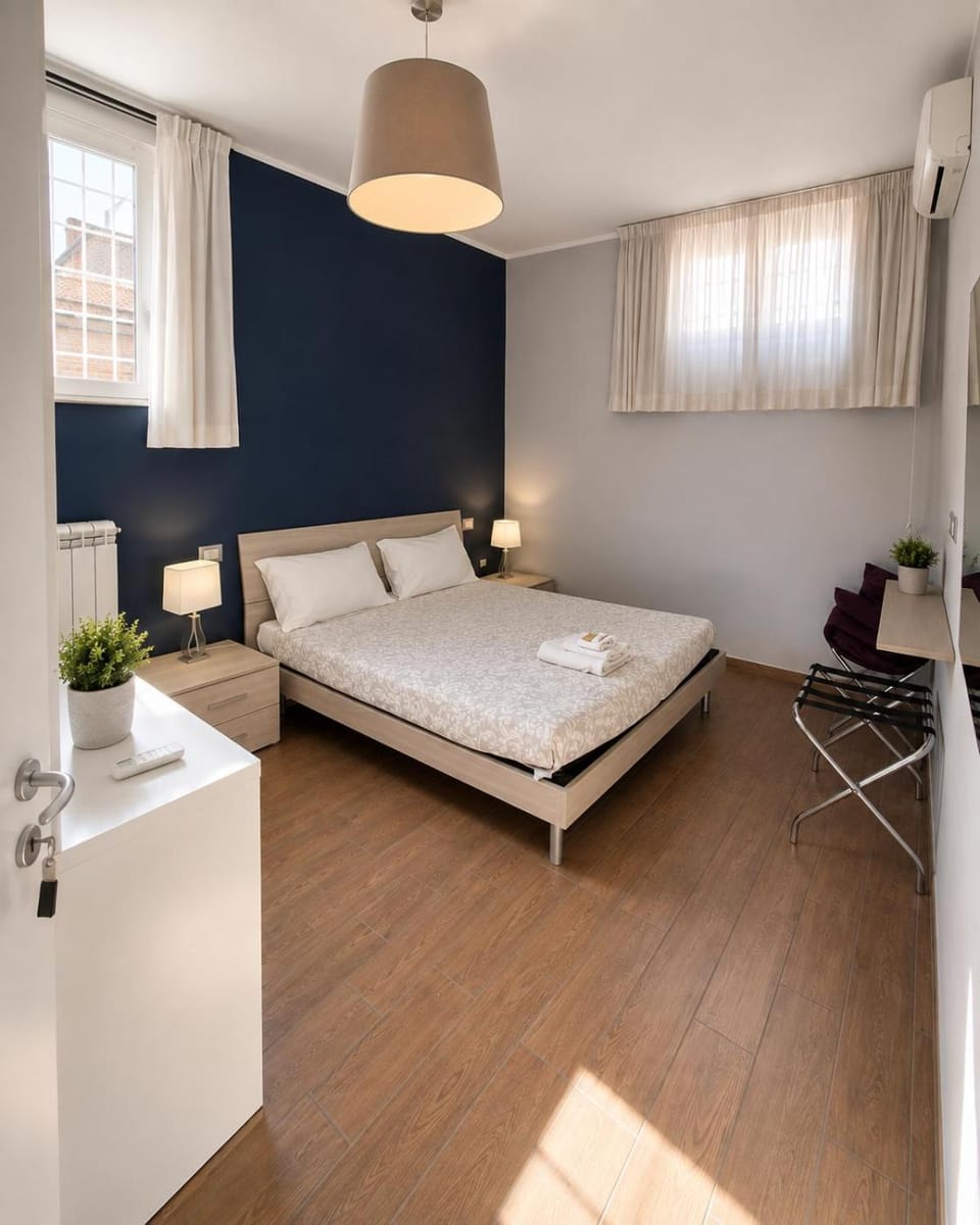 Guest House Roma private Rooms Bed and Breakfast in Rome
