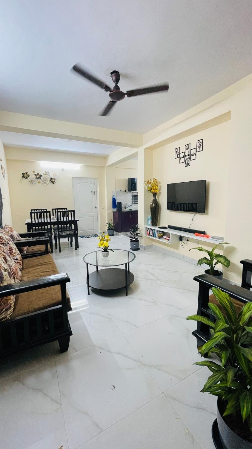 Cozy 1 BHK Stay Near US Embassy & IT Hub Villa in Hyderabad