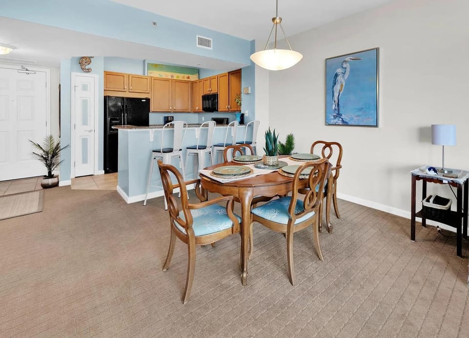 Penthouse Gulf View Suite Near Destin Beach Apartment in Destin