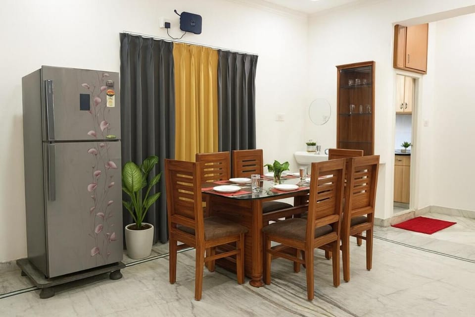 Vintage 3BHK Near Capital Park & Rameswaram-Cafe 303 Apartment in Hyderabad