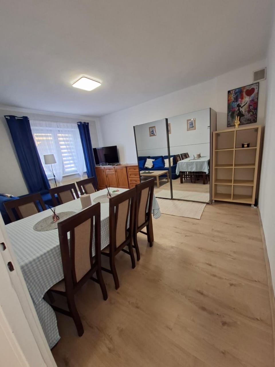 TV and multimedia, Living room, Seating area
