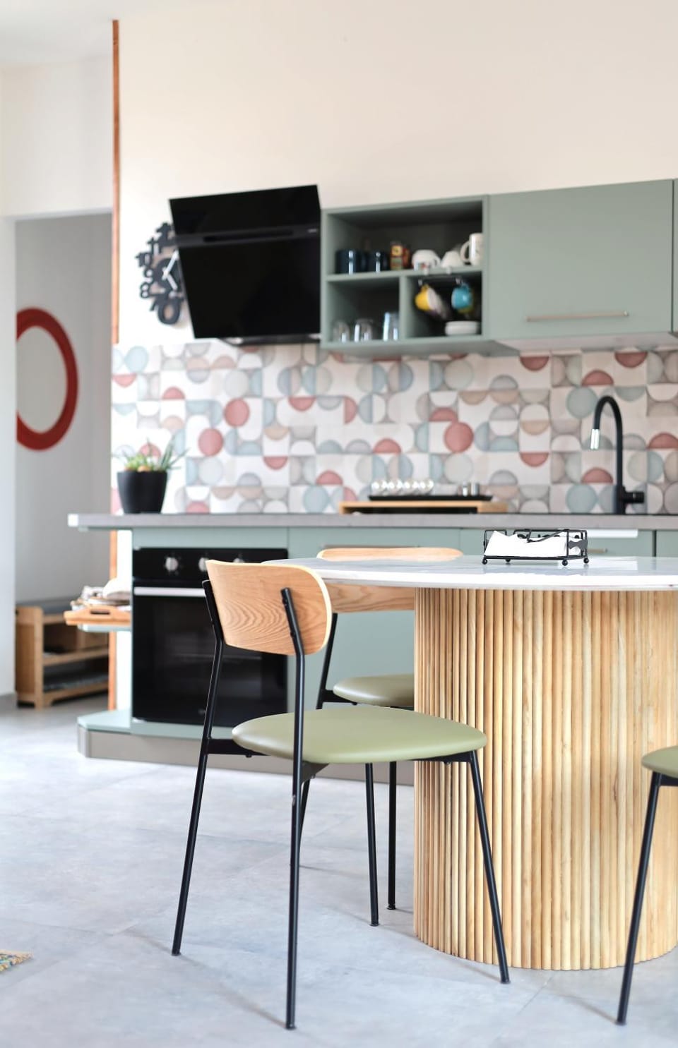 Kitchen or kitchenette, Living room, Dining area