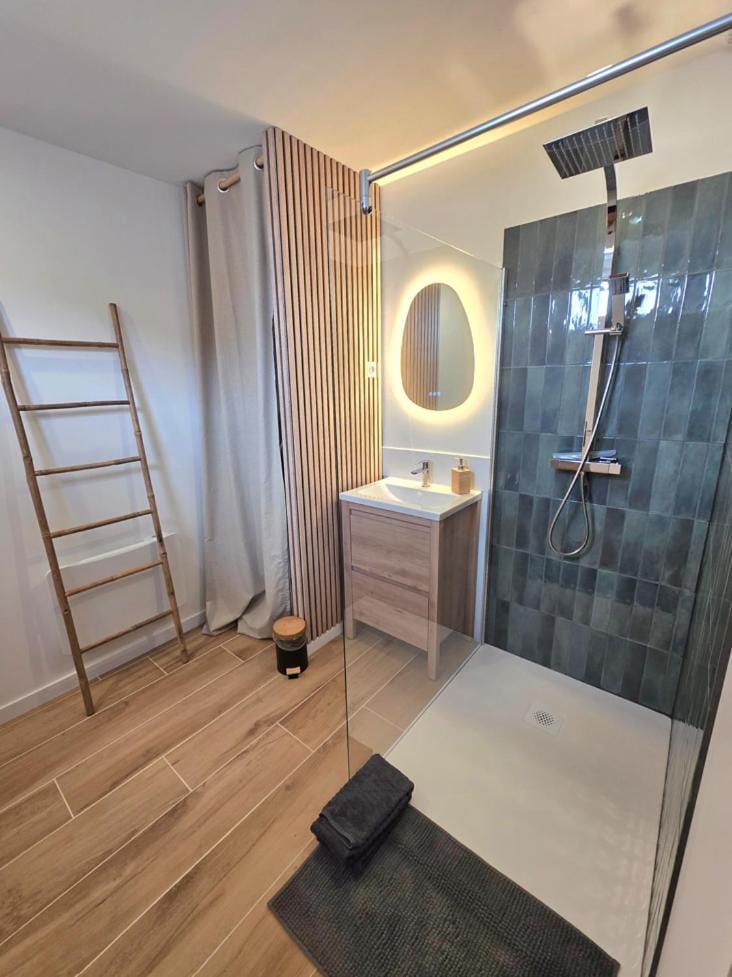 Nouveau ! Appartement neuf entre bourg et plage, climatisé, wifi, parking, linge et ménage en fin de séjour compris Apartment in Mimizan