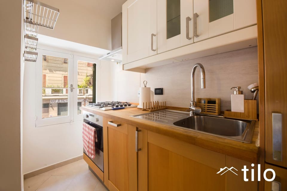 Kitchen or kitchenette, oven, stove