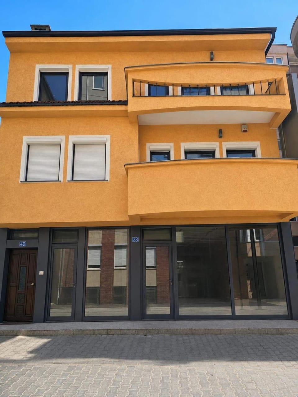 Property building, Day