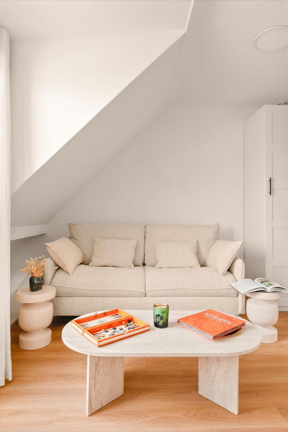 Luxe sous les toits vue Tour Eiffel - 1BDR-4P Apartment in Paris