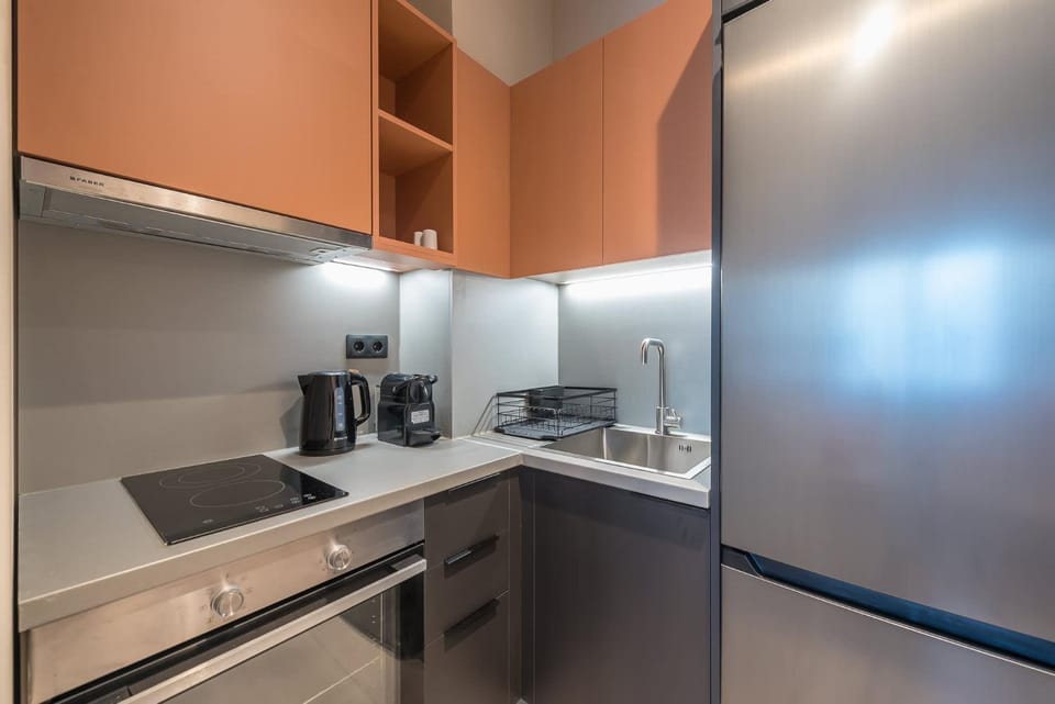 Studio Convertible Apartment in Athens