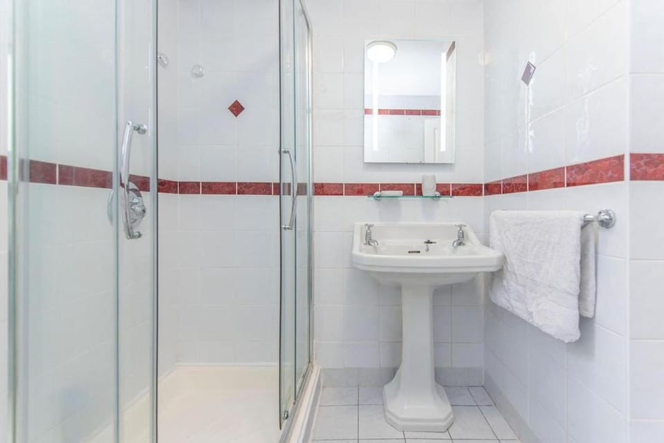 Elegant apartment near Galway City Centre Apartment in Galway
