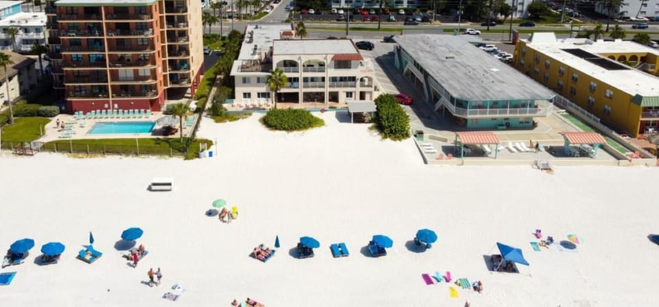 2 BR Beach Condo on Redington Beach Sands Apartment in North Redington Beach