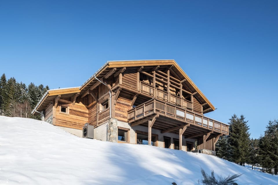 Property building, Winter
