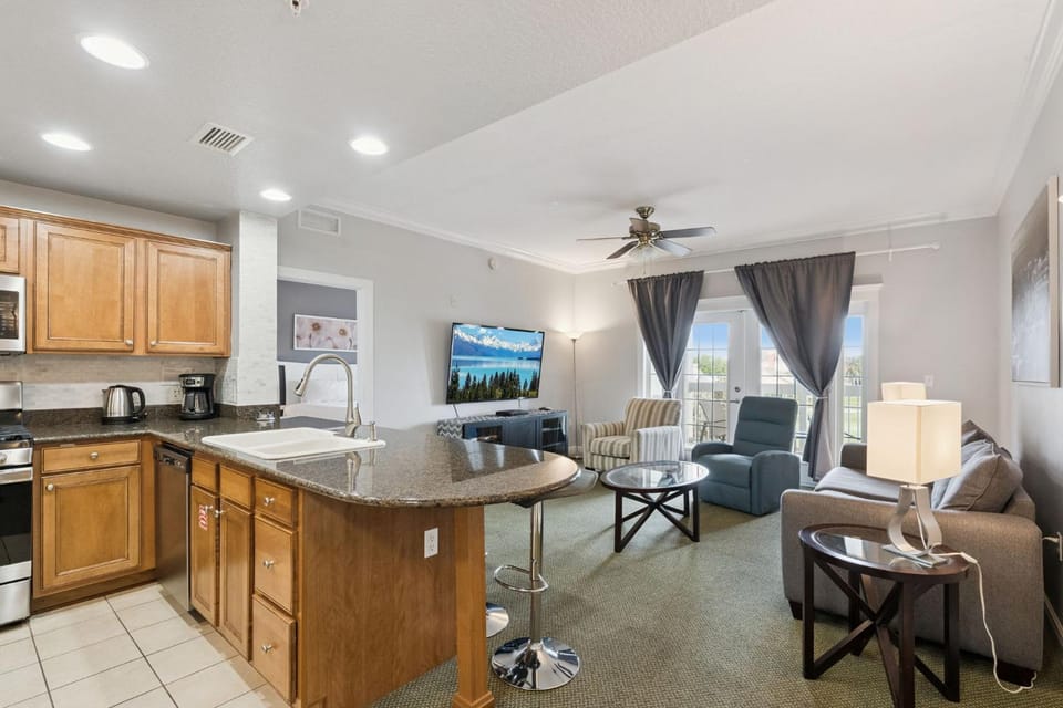 Epic Reunion Resort Escape - Near Disney & Heritage Pool Apartment in Osceola County
