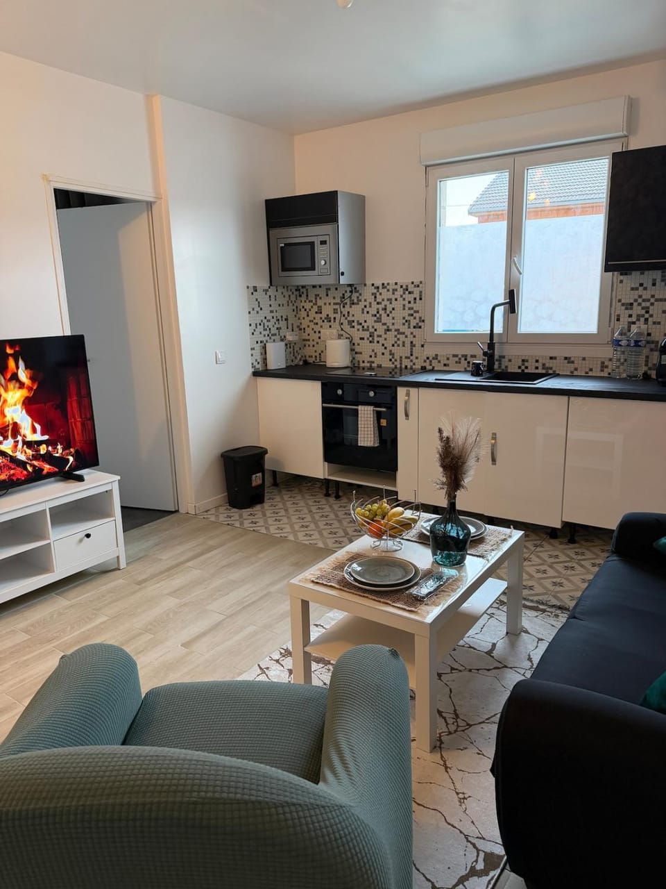 Appartement Moderne & Cosy Aux Portes de Paris et du Parc des Expositions Apartment in Île-de-France