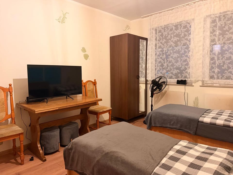Tanie noclegi dla firm na Strefie Ekonomicznej Apartment in Lower Silesian Voivodeship